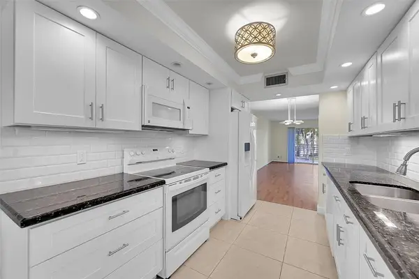 1802 Eleuthera Point #E2, Coconut Creek, FL 33066