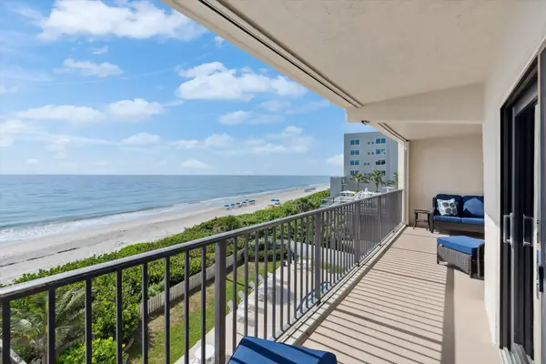 2725 N Highway A1a Highway #304, Indialantic, FL 32903