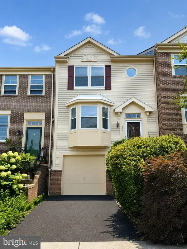 206 Leafcup Road, Gaithersburg, MD 20878
