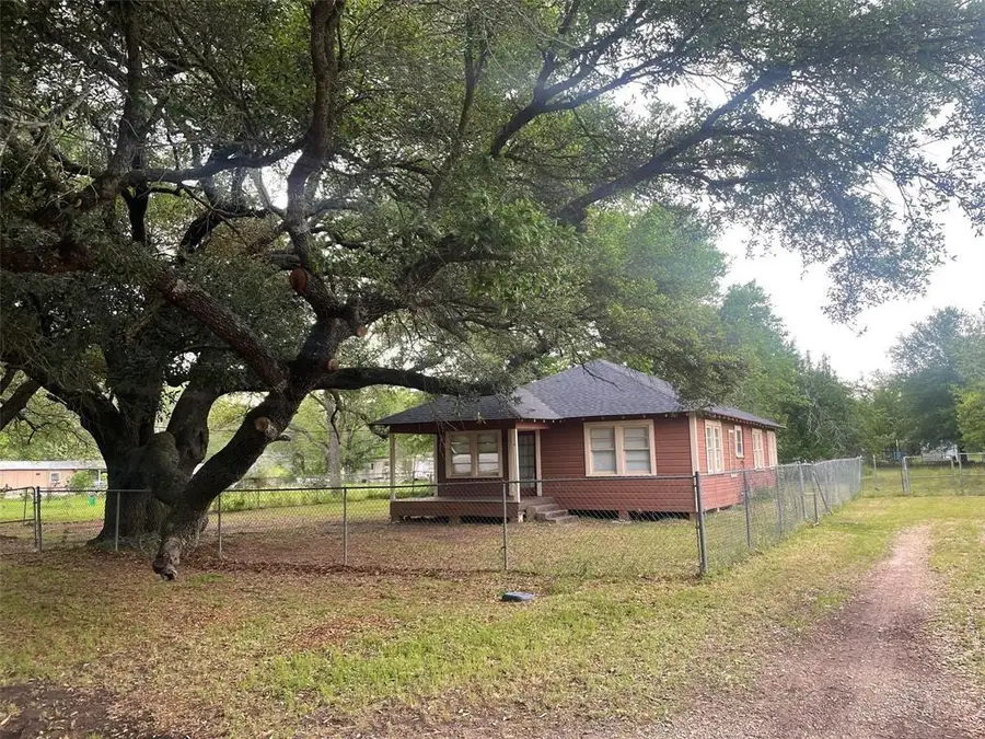 185 5th Street, Trinity, TX 75862 - #3