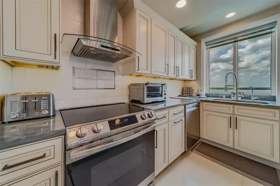 1460 GULF Boulevard unit: 1210, Clearwater Beach, FL 33767 - #3