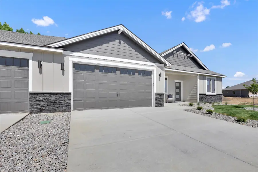 1109 - Unit 16 N Country Club Dr #16, Deer Park, WA 99006 - #3