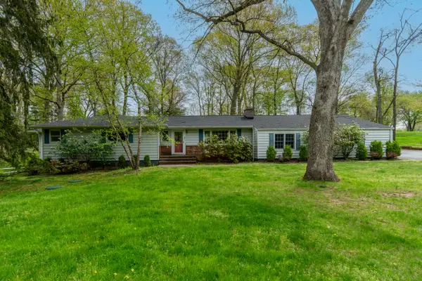19 Floral Rd, FLEMINGTON, NJ 08822