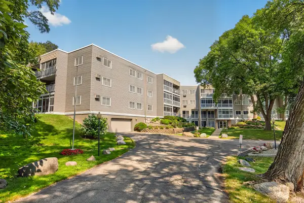 135 Viking Drive E #309, Little Canada, MN 55117