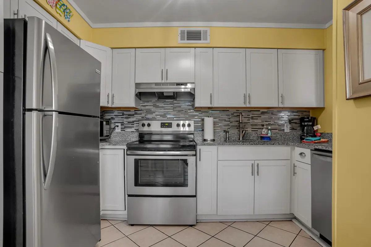 40 Folly Field Road #119, Hilton Head Island, SC 29928 - Image #1