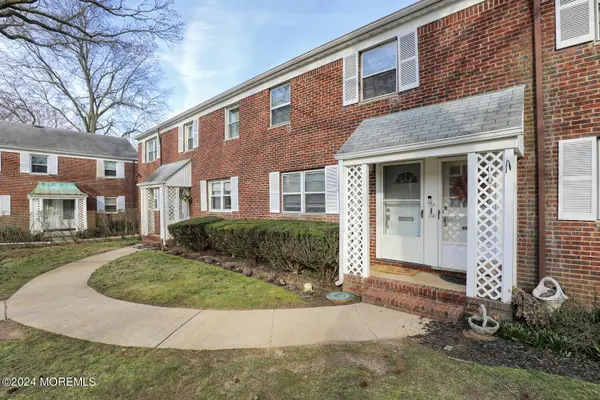 155 Manor Drive, Red Bank, NJ 07701