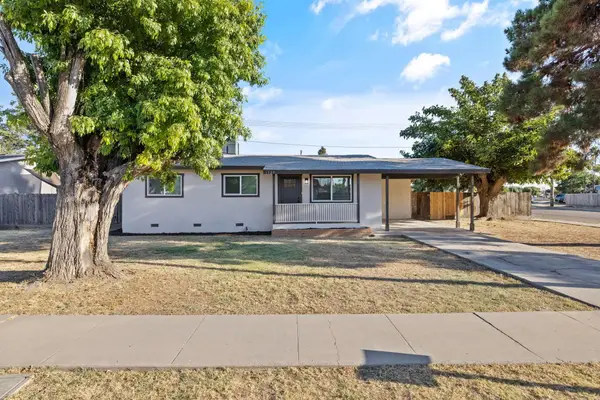 1529 E Stockham Avenue, Tulare, CA 93274