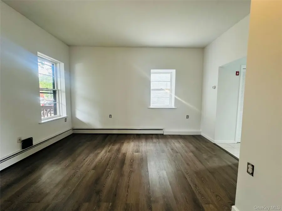 82 Garden Street unit: 1, Poughkeepsie, NY 12601 - #3