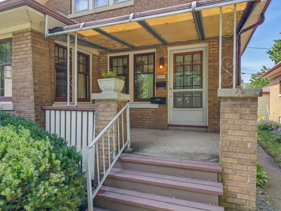 2631 S Linebarger Ter, Milwaukee, WI 53207 - #3