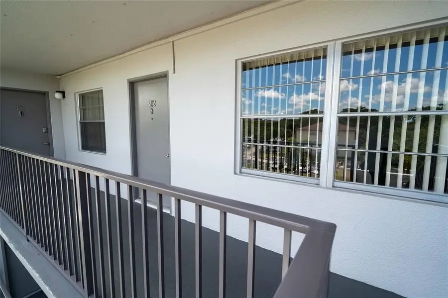 300 SW 134th Way #402E, Pembroke Pines, FL 33027 - Image #2