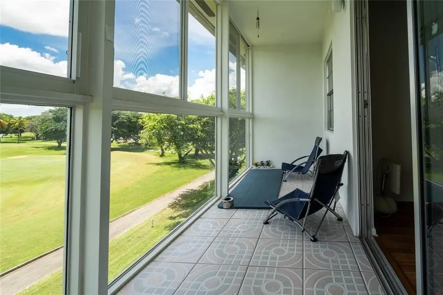 300 SW 134th Way #402E, Pembroke Pines, FL 33027 - Image #3