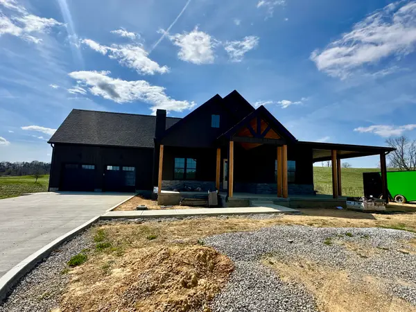 165 Pittsburg Landing, London, KY 40741