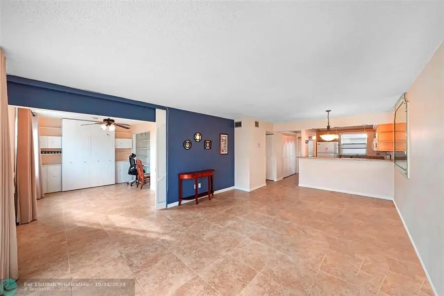 7500 NW 30th Pl #402, Sunrise, FL 33313 - #3