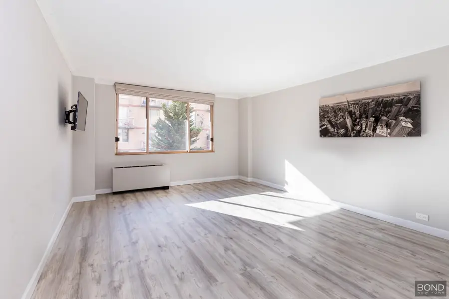 393 W 49th Street #3OO, Manhattan, NY 10019 - #2