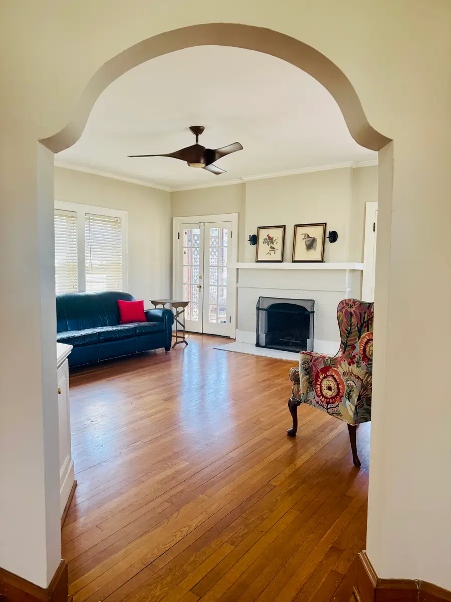 909 Aurora Avenue, Lexington, KY 40502 - #3