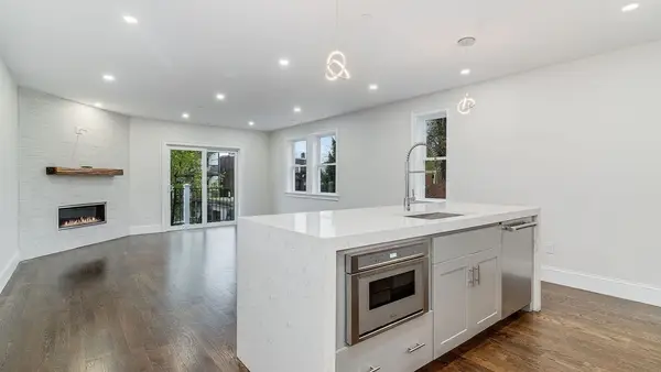 555 East 5th Street , #PH, Boston, MA 02127