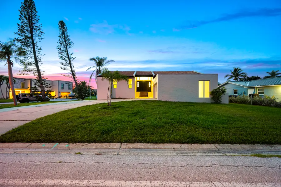 809 59th Avenue, Saint Petersburg, FL 33706 - Image #2