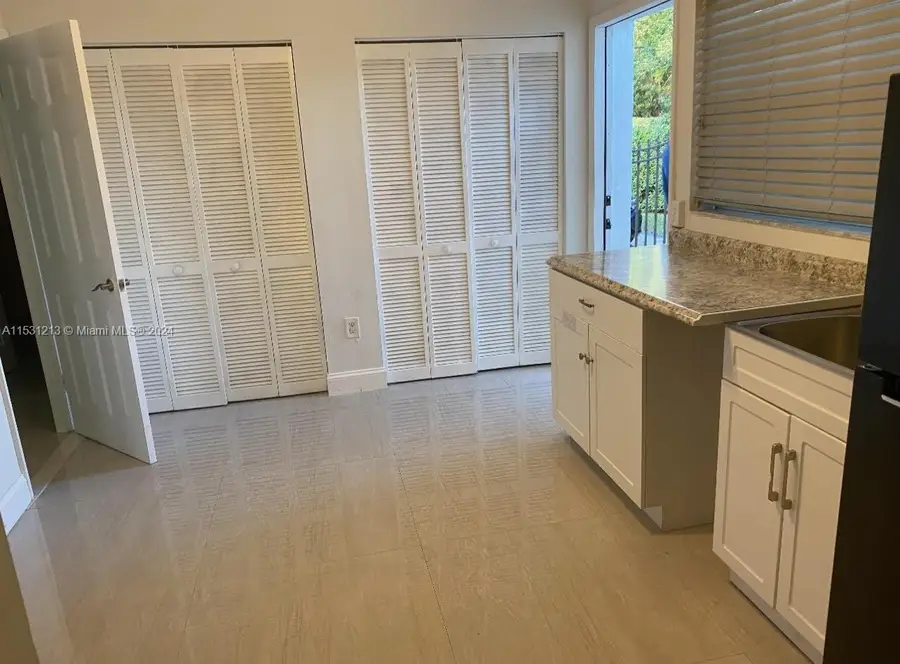 6284 SW 26th St, Miami, FL 33155 - #2