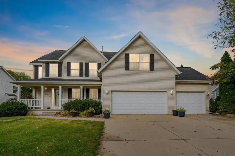 2010 Newcastle Road, Marion, IA 52302 - Image #2