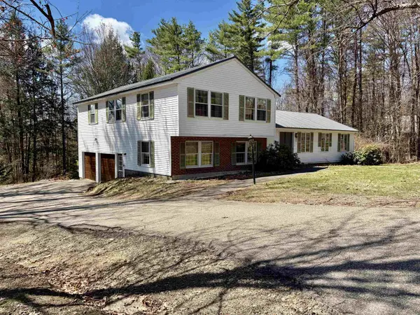 53 Oak Knoll Road, Meredith, NH 03253
