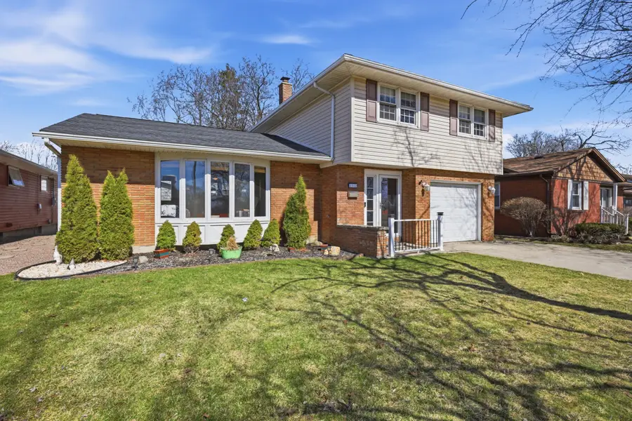 530 Meadowbrook Drive, Lewiston, NY 14092 - #3