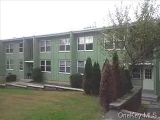 3726 Albany Post Road #E4, Hyde Park, NY 12538 - #2