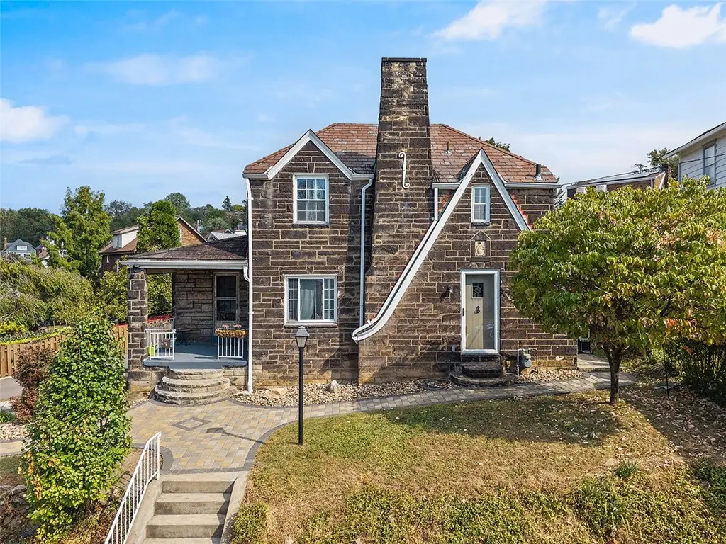 101 Avenue K, Forest Hills, PA 15221 - Image #1