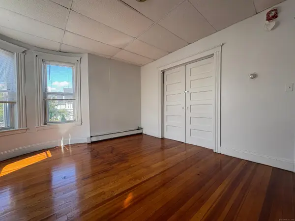 1368 East Main Street #2nd Fl, Bridgeport, CT 06608