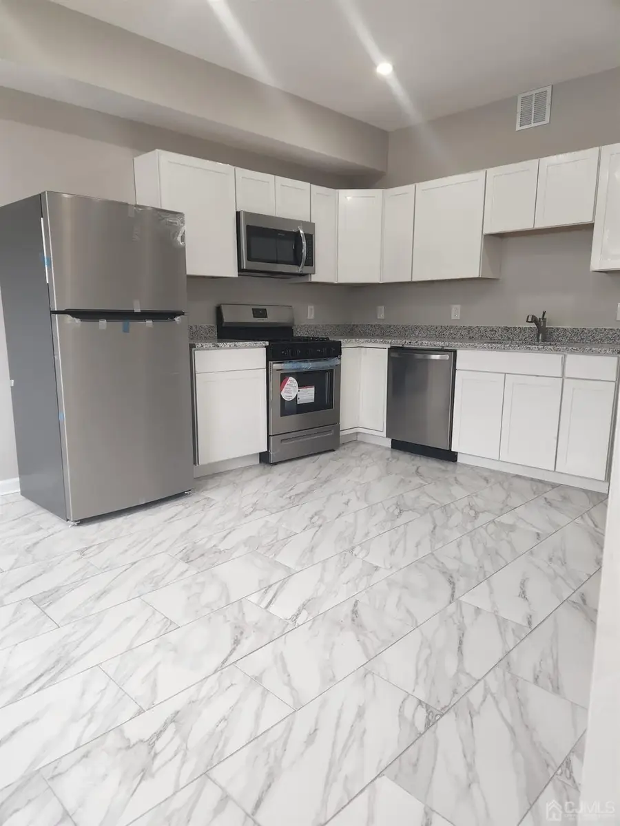 671 Lamberton Street #2, Trenton, NJ 08611 - #2