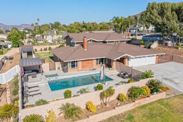 3985 Oakridge Circle, Norco, CA 92860