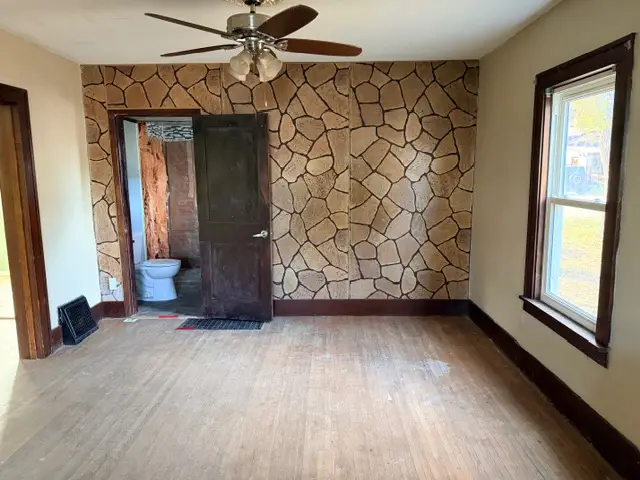 115 3RD AVE NW, Fostoria, IA 51340 - #3