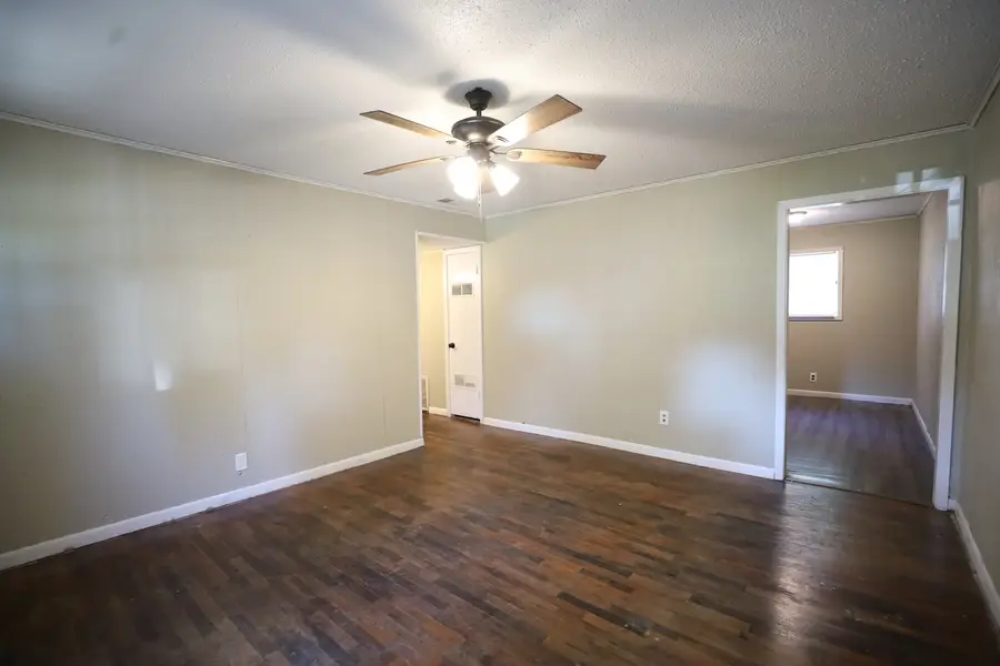 717 Ellis Ave, Trumann, AR 72472 - #3