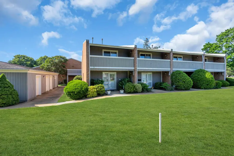 52 Linden Court, Spring Lake Heights, NJ 07762 - #2