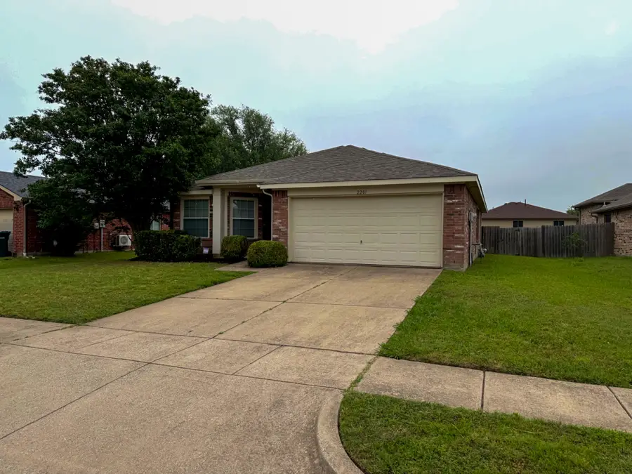 2201 Southridge Lane, Sherman, TX 75092 - #3