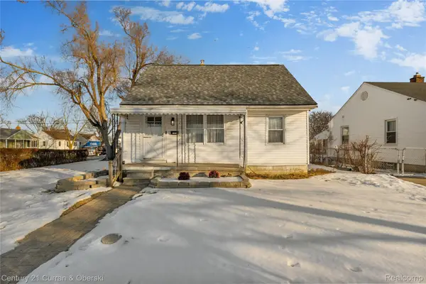 32178 Carlisle Parkway, Wayne, MI 48184