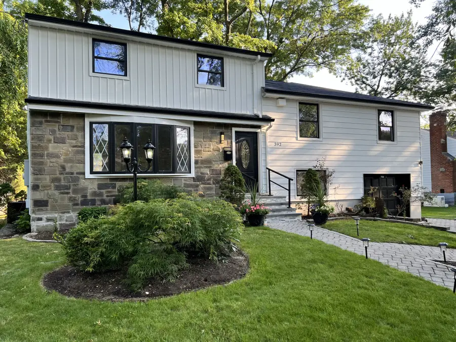 392 Marlboro Rd, Englewood, NJ 07631 - Image #2