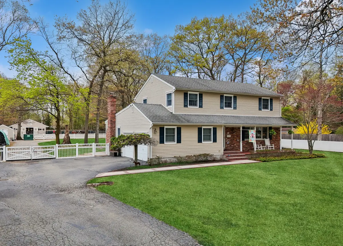 14 Hillside Avenue, Saint James, NY 11780 - #1
