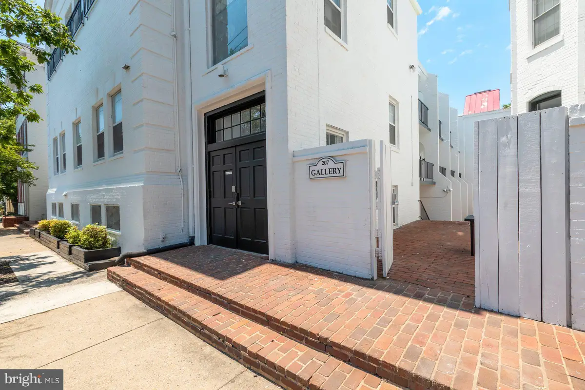 207 S Patrick Street #Unit 202, Alexandria, VA 22314 - #1