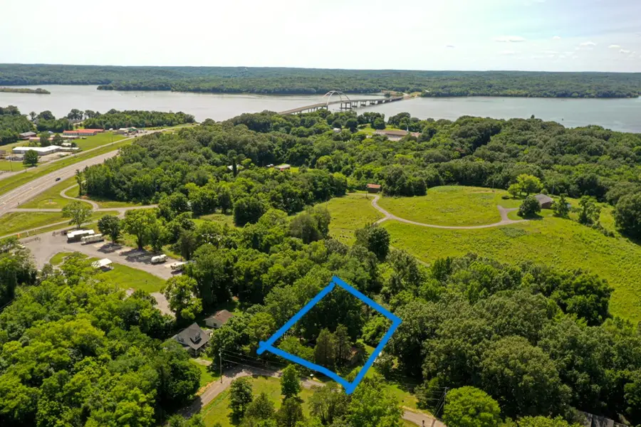 410 Canton Lakeshore Drive, Cadiz, KY 42211 - #2