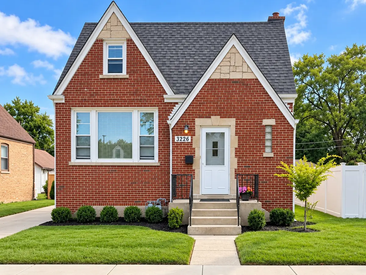 3226 Grand Boulevard, Brookfield, IL 60513 - #1
