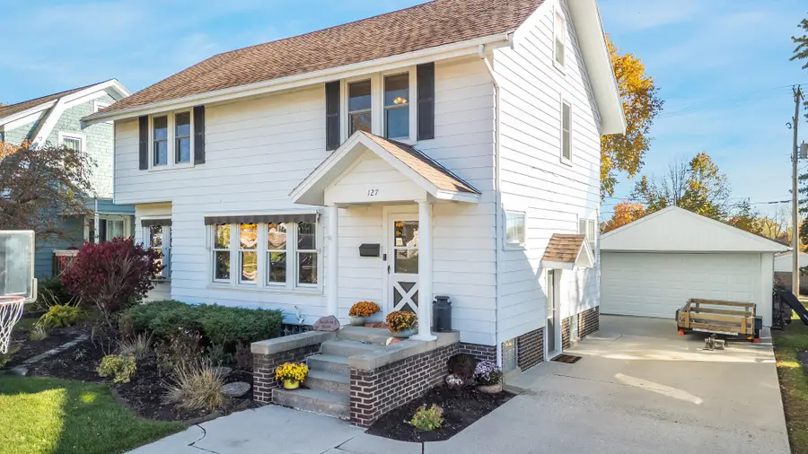 127 Hein Ave, Plymouth, WI 53073 - #3