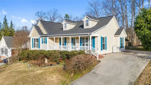 12 Shanda Court, Thomasville, NC 27360