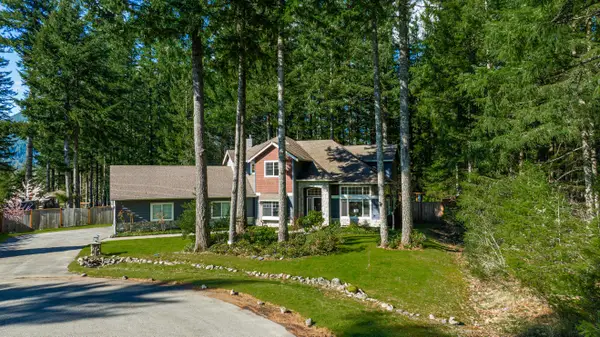 13892 473rd Court Se, North Bend, WA 98045