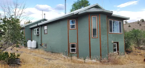 18990 SE Doubtful Dirt Rd, Prineville, OR 97754