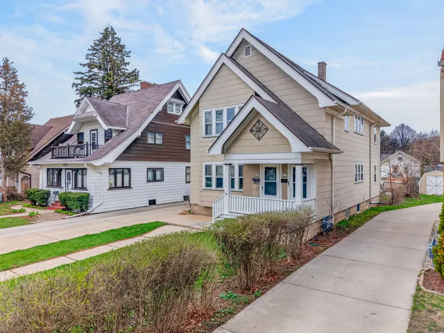2131 N 65th St, Wauwatosa, WI 53213 - #2