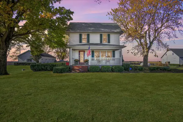 2611 County Road 800, Dewey, IL 61840