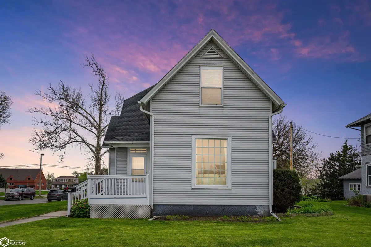 402 W Main Street, Marshalltown, IA 50158 - Image #1