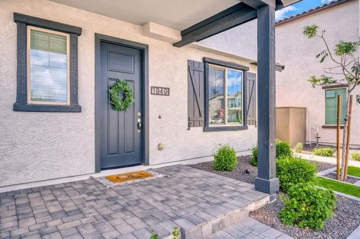 1949 W Holden Dr, Phoenix, AZ 85085 - #2