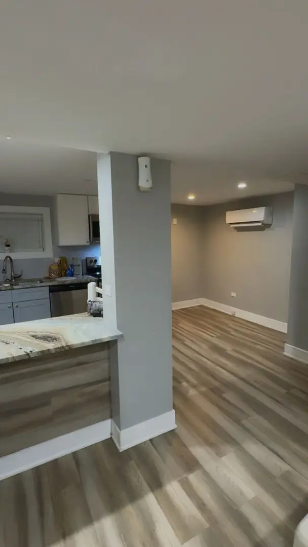 5703 W Seminole Street , G, Chicago, IL 60646 - #2