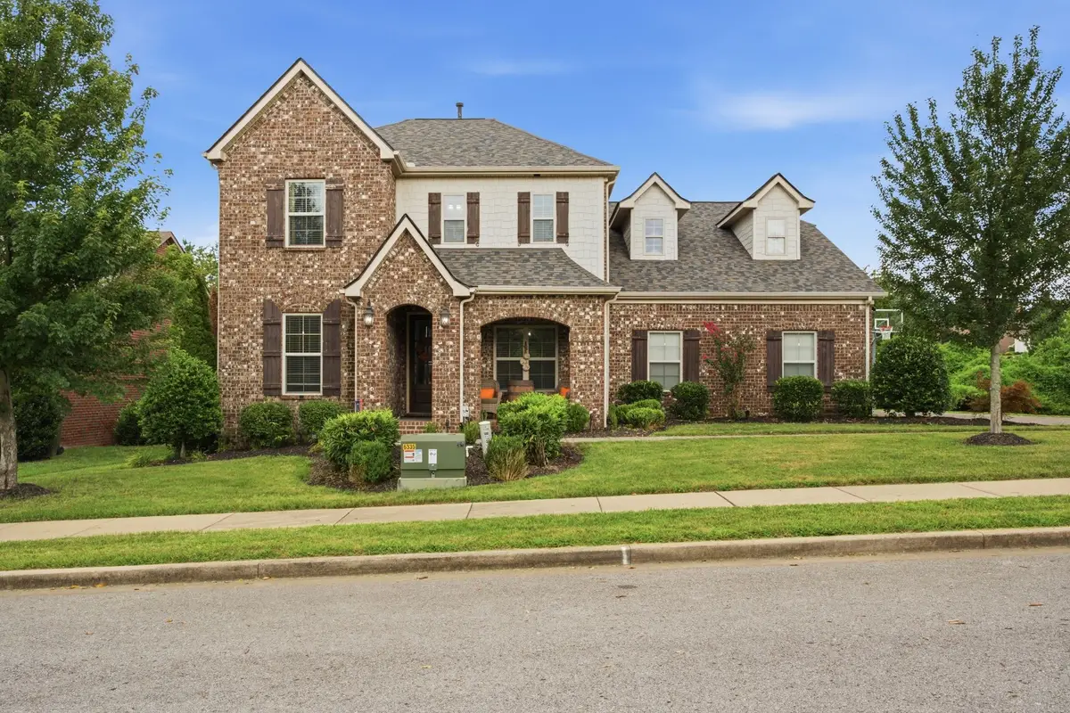 1308 Reynard Dr, Gallatin, TN 37066 - #1